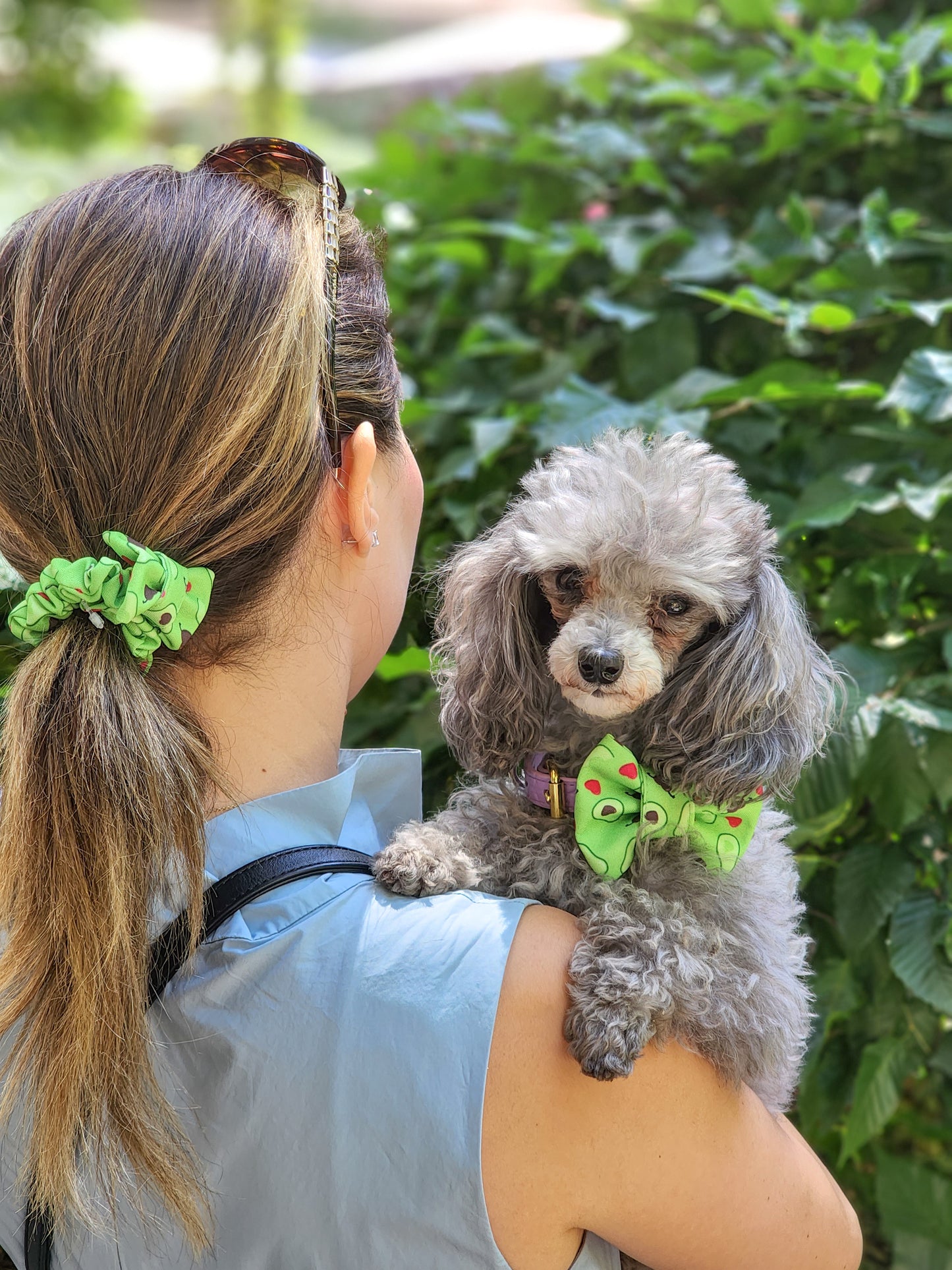 AvoLove Scrunchie