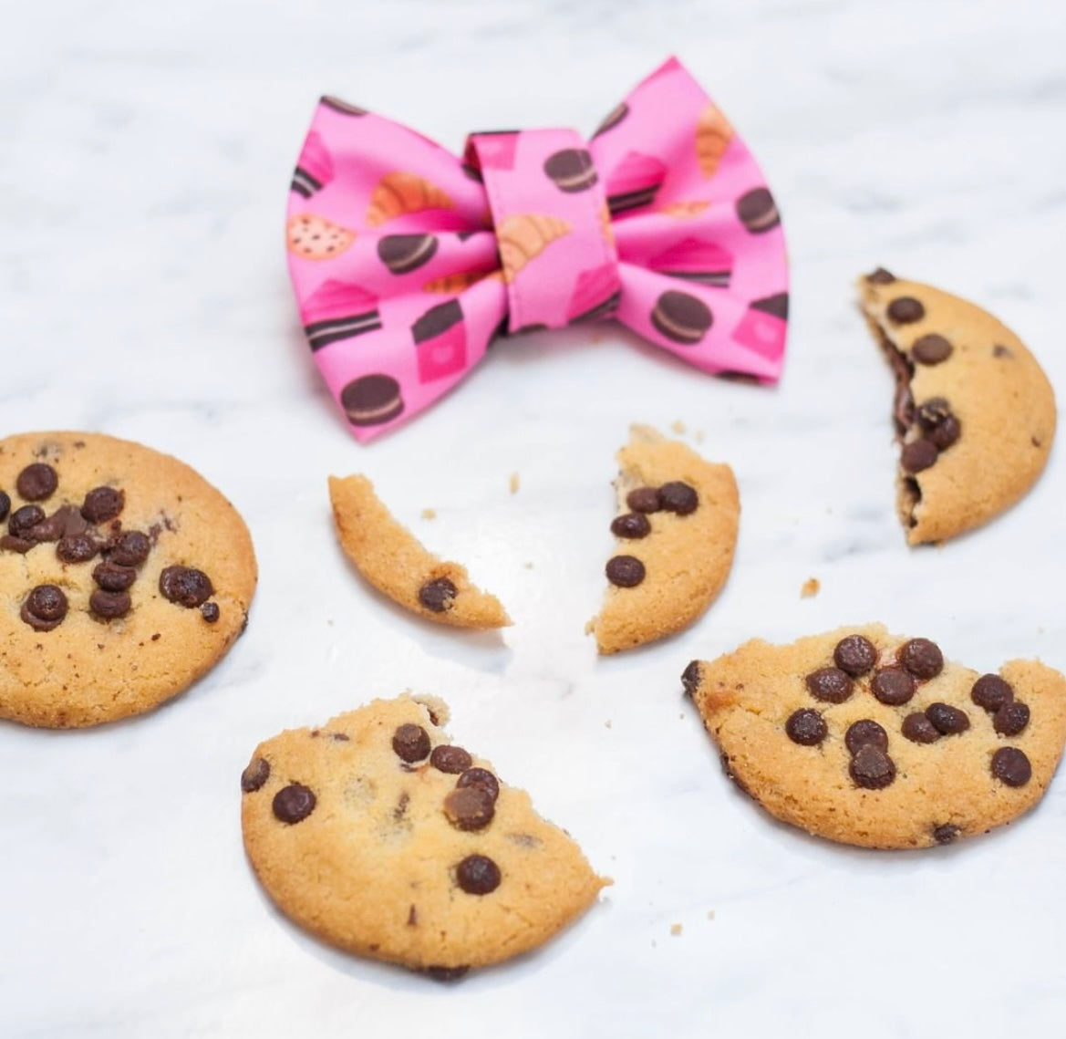 Crunchy Love Bowtie