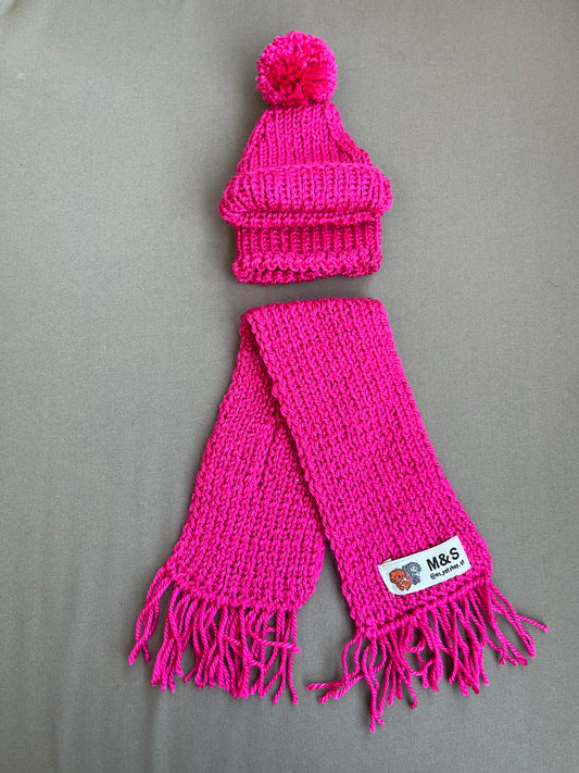 Beanie & Scarf Set Crimson